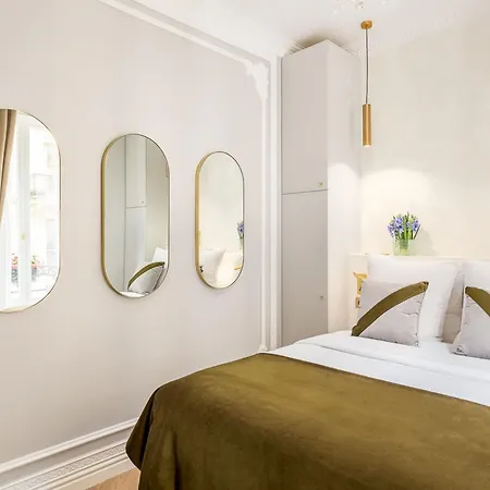 Merveil - Signature - Louvre - Victoria 아파트